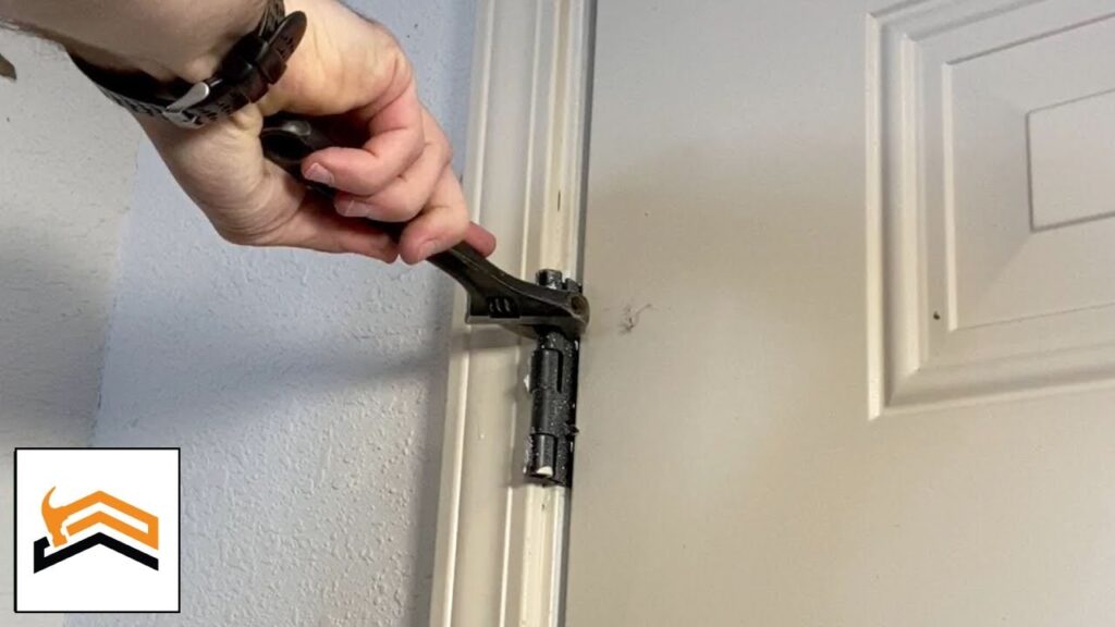 Cómo arreglar una puerta que no cierra bien